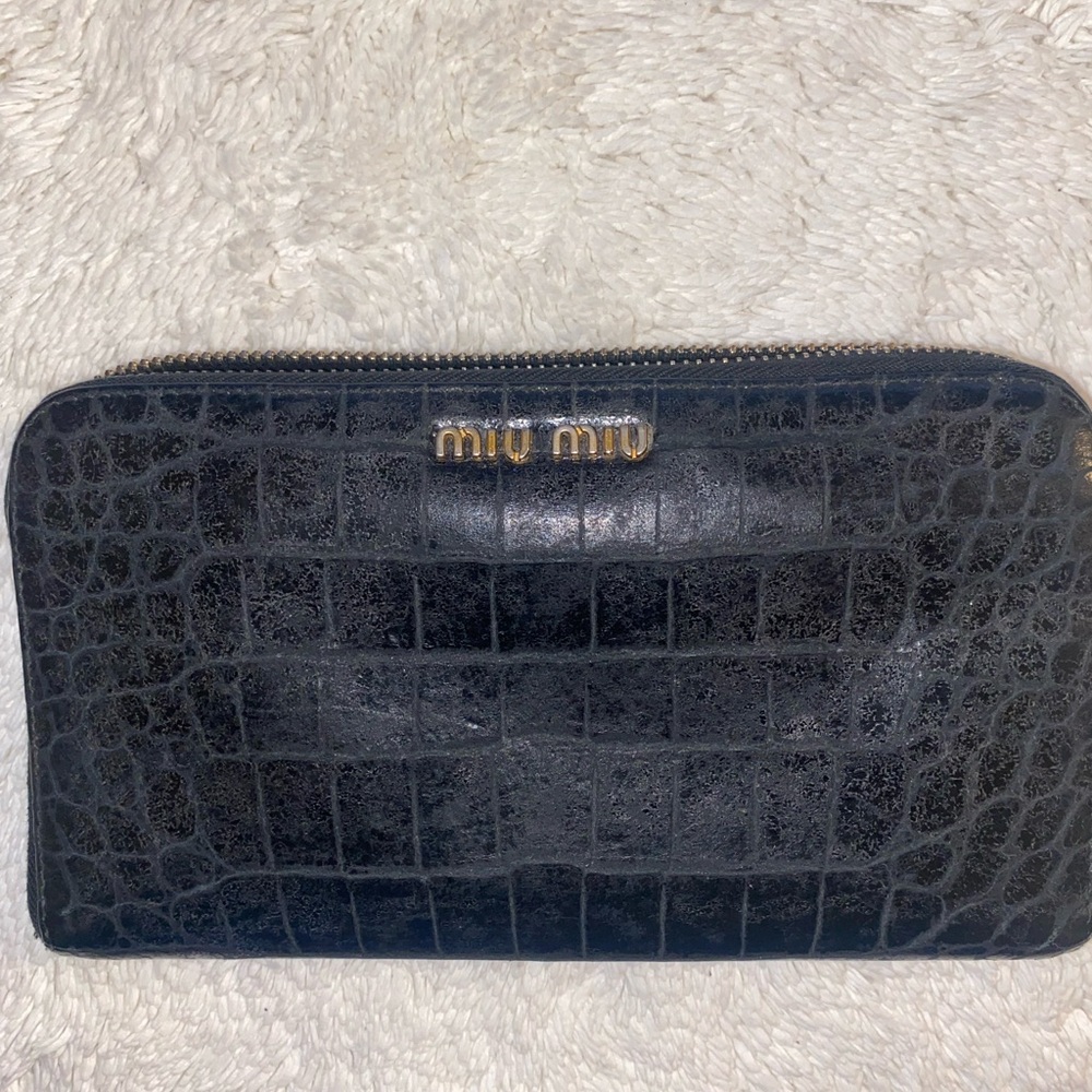 Miu Miu Black Crocodile Embossed Zippy Wallet